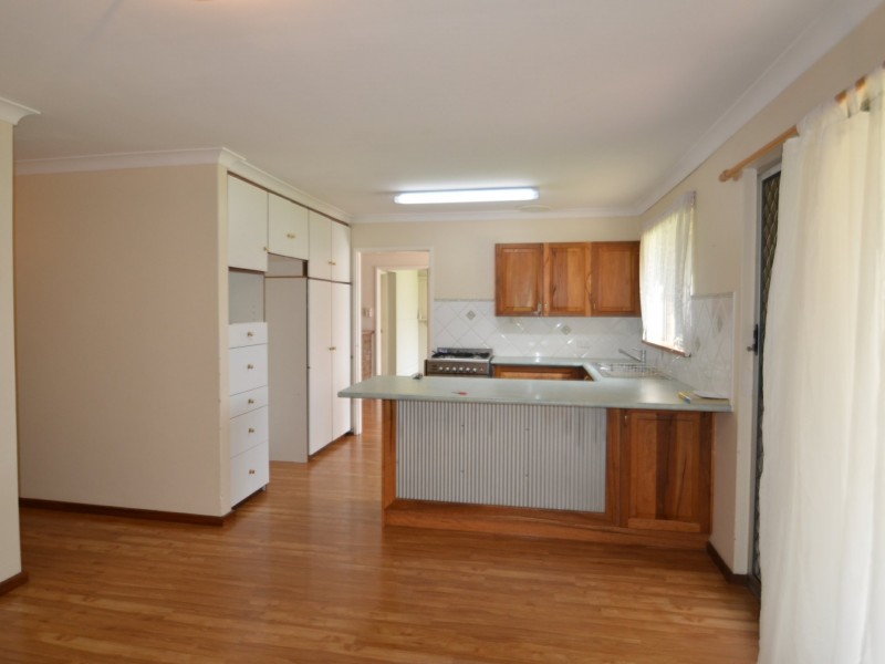 14 Lyons Way, Harvey WA 6220