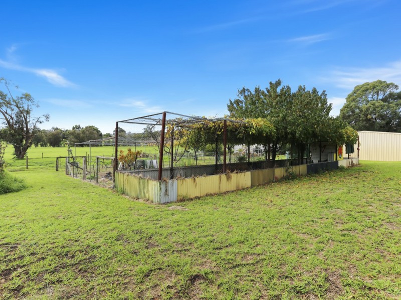 13 Jefferies Way, Warawarrup WA 6220