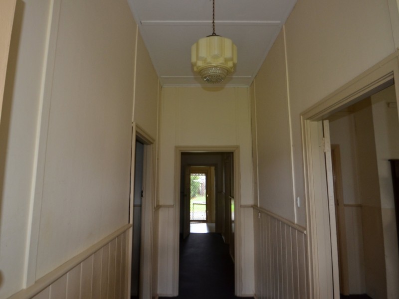 17 Third Street, Harvey WA 6220