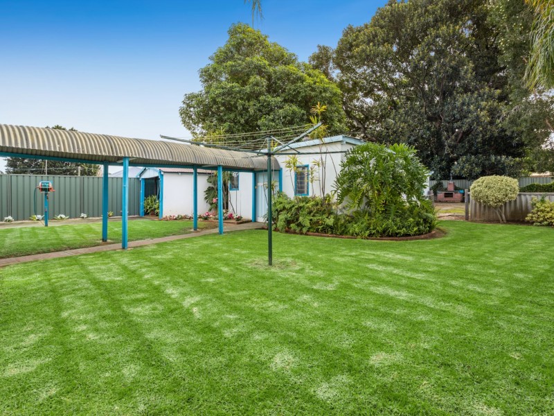 22 Harvey Street, Harvey WA 6220