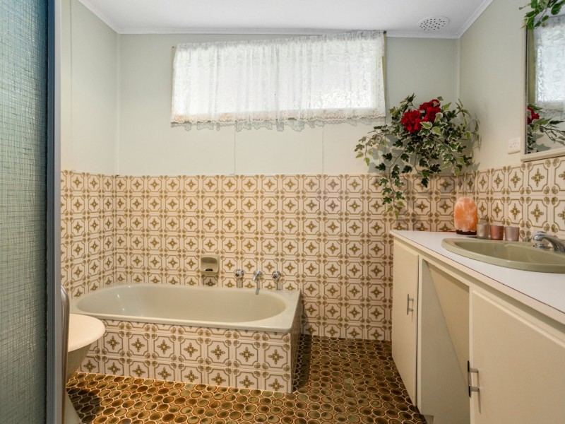 22 Harvey Street, Harvey WA 6220