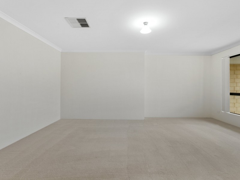 32 Hinge Road, Harvey WA 6220