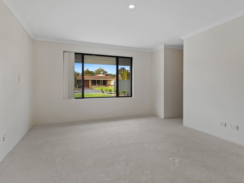 32 Hinge Road, Harvey WA 6220