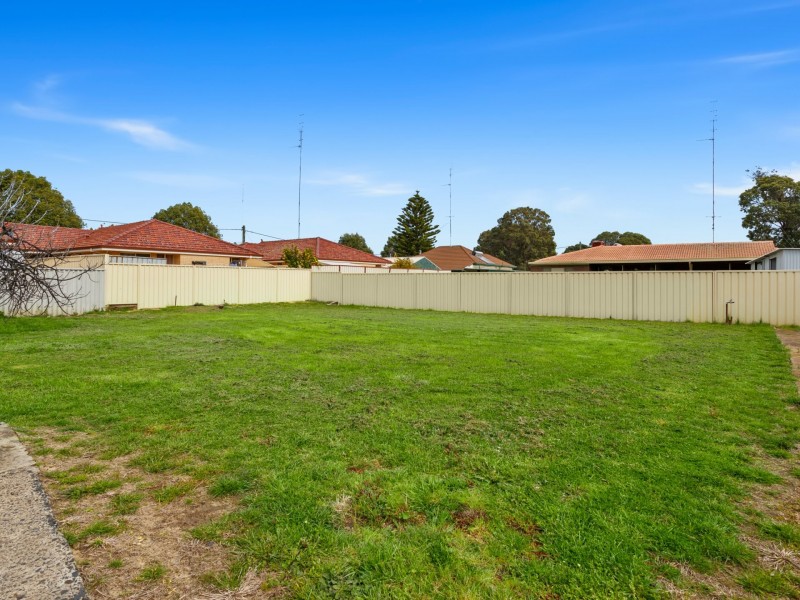 39 Hayward Street, Harvey WA 6220