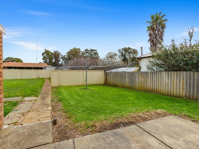39 Hayward Street, Harvey WA 6220