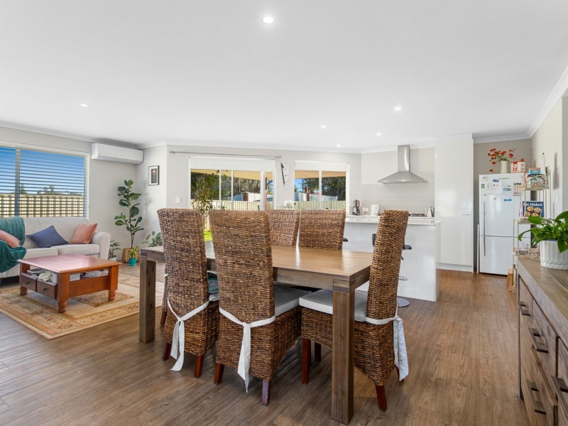 4 Boschetti Street, Harvey WA 6220