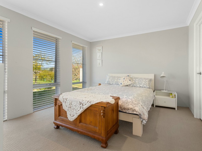 4 Boschetti Street, Harvey WA 6220