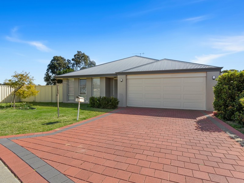 4 Boschetti Street, Harvey WA 6220