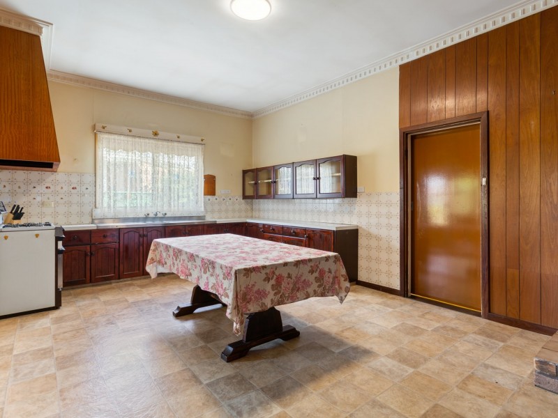 5 Buckby Road, Harvey WA 6220