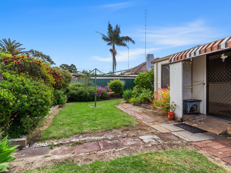5 Buckby Road, Harvey WA 6220