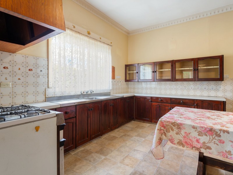 5 Buckby Road, Harvey WA 6220