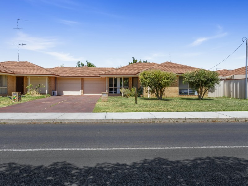 2B Third Street, Harvey WA 6220