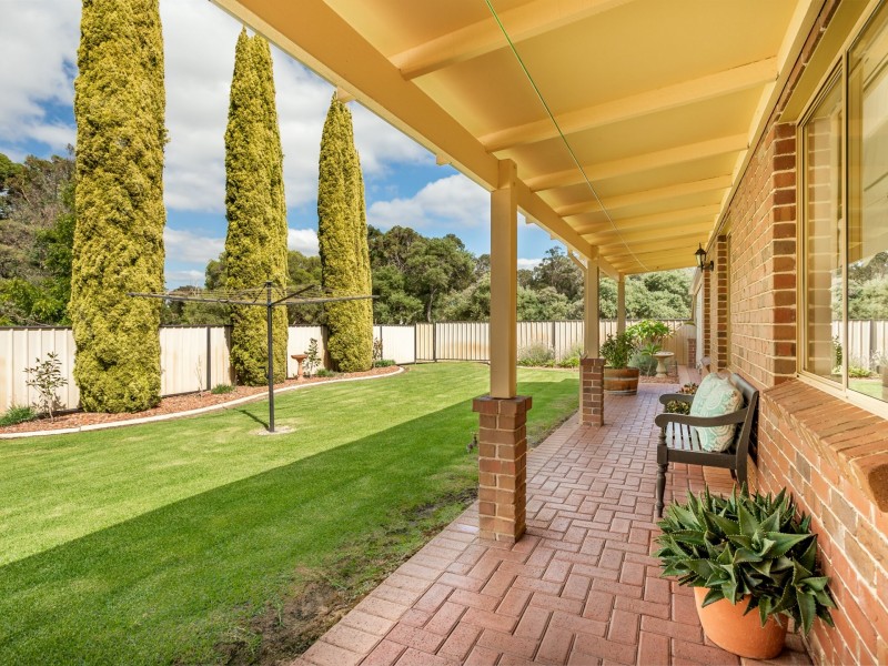 27 King Street, Harvey WA 6220