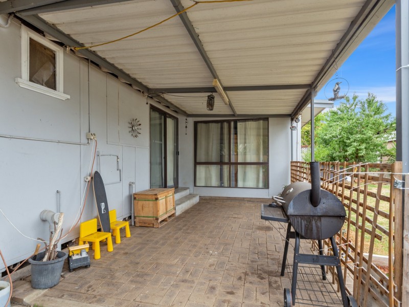 6 Kennedy Street, Harvey WA 6220