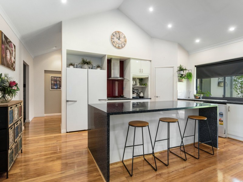 4 Triller Road, Harvey WA 6220