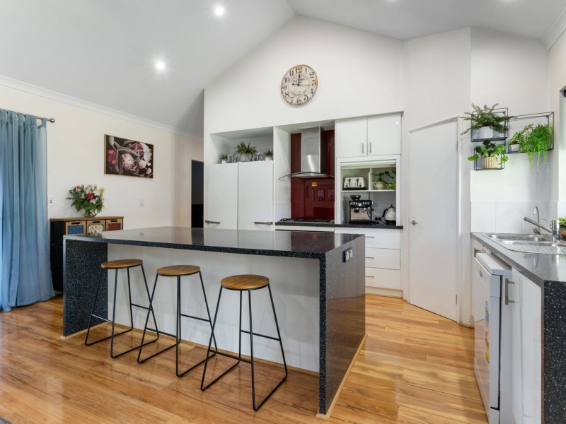 4 Triller Road, Harvey WA 6220