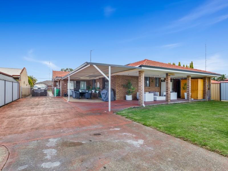 1 Centennial Avenue, Harvey WA 6220