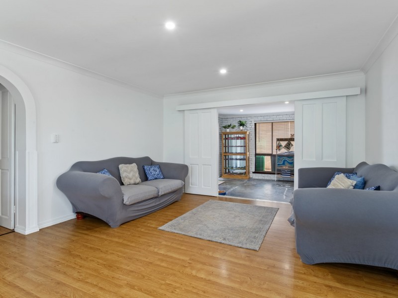 1 Centennial Avenue, Harvey WA 6220