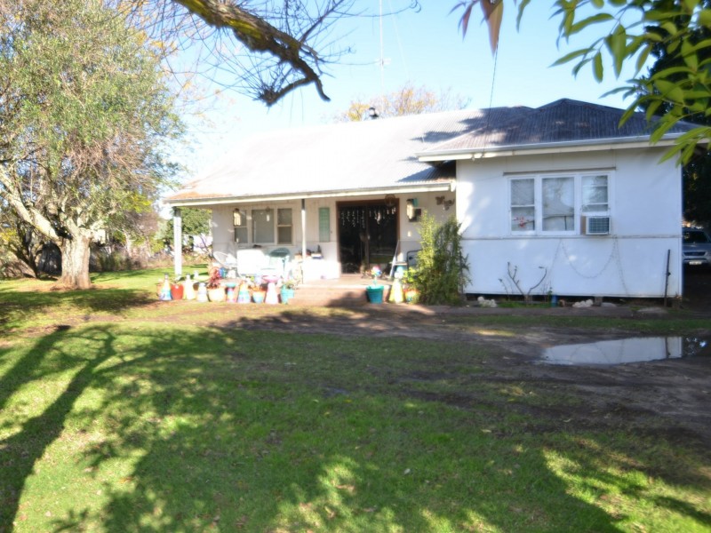 19 Roy Street, Harvey WA 6220