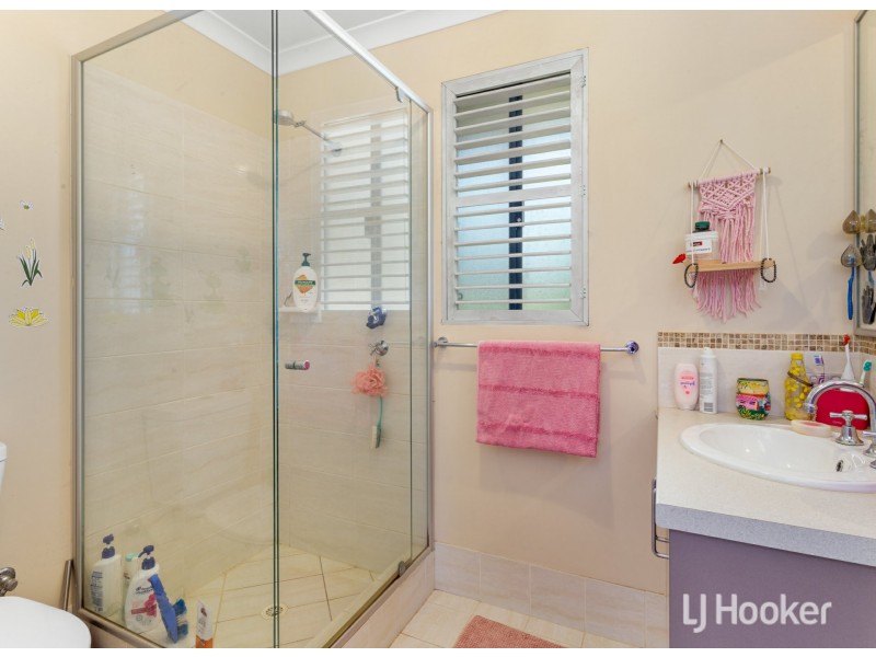 8 Vernon Street, Cookernup WA 6220