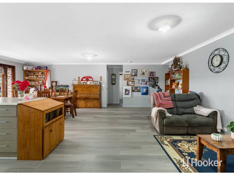 8 Vernon Street, Cookernup WA 6220
