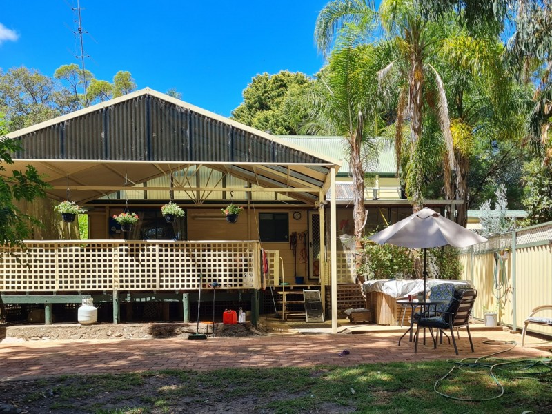 121 Salisbury Road, Cookernup WA 6220