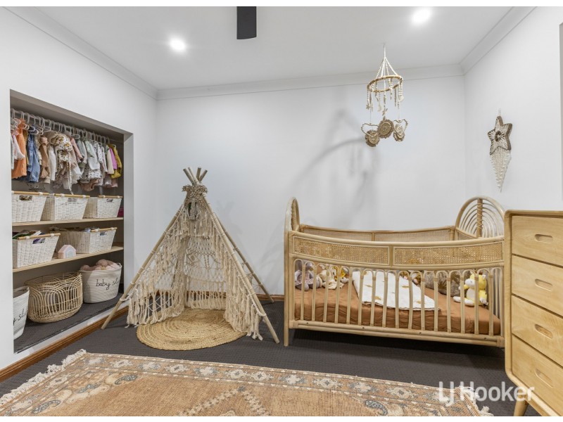 16 Uduc Road, Harvey WA 6220