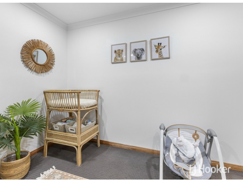 16 Uduc Road, Harvey WA 6220