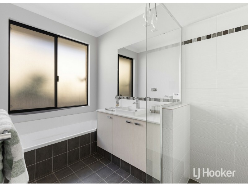 33 Whistler Way, Harvey WA 6220