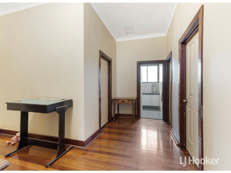 20 Buckby Road, Harvey WA 6220