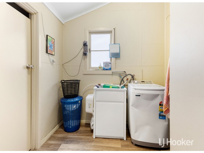 20 Buckby Road, Harvey WA 6220