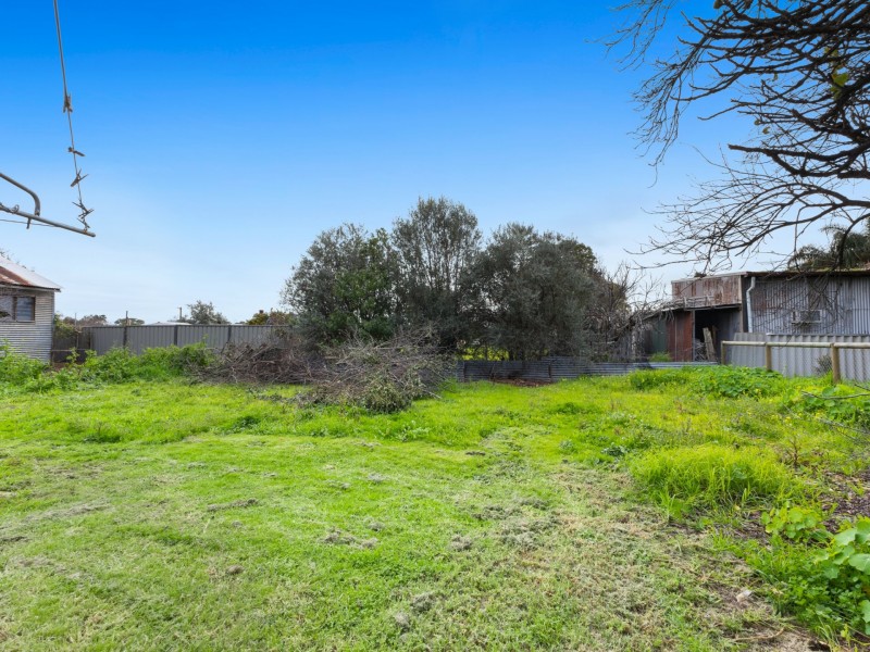 156 Uduc Road, Harvey WA 6220