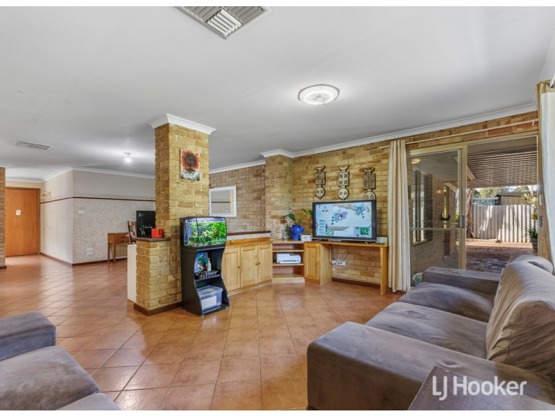 10 Lyons Way, Harvey WA 6220