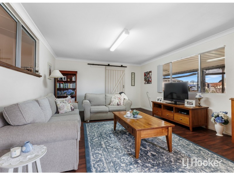 16 Palmer Street, Harvey WA 6220