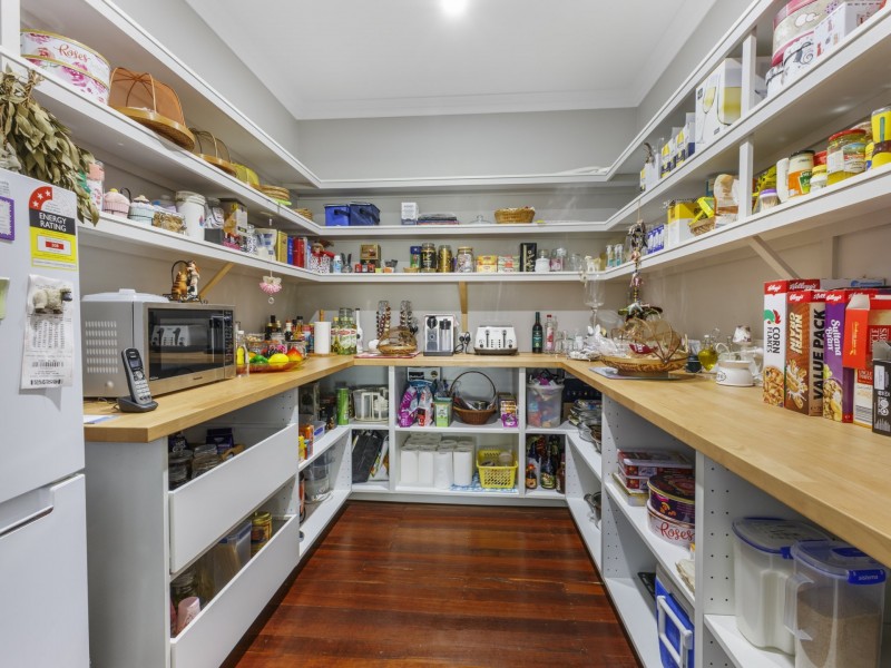 31 Peet Street, Harvey WA 6220