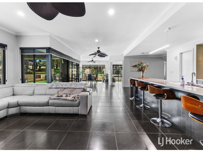 41 Gladstone Street, Cookernup WA 6220