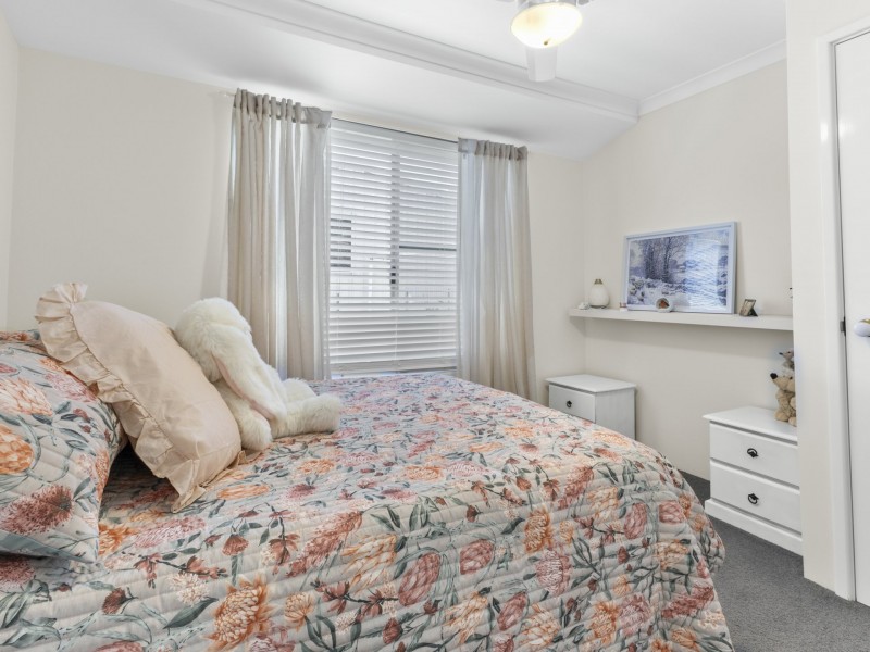 4B Larsen Court, Harvey WA 6220