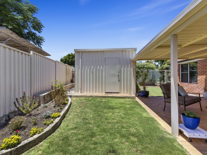 4B Larsen Court, Harvey WA 6220