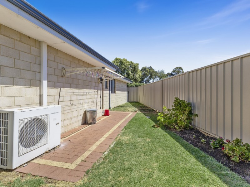 40b Herbert Road, Harvey WA 6220