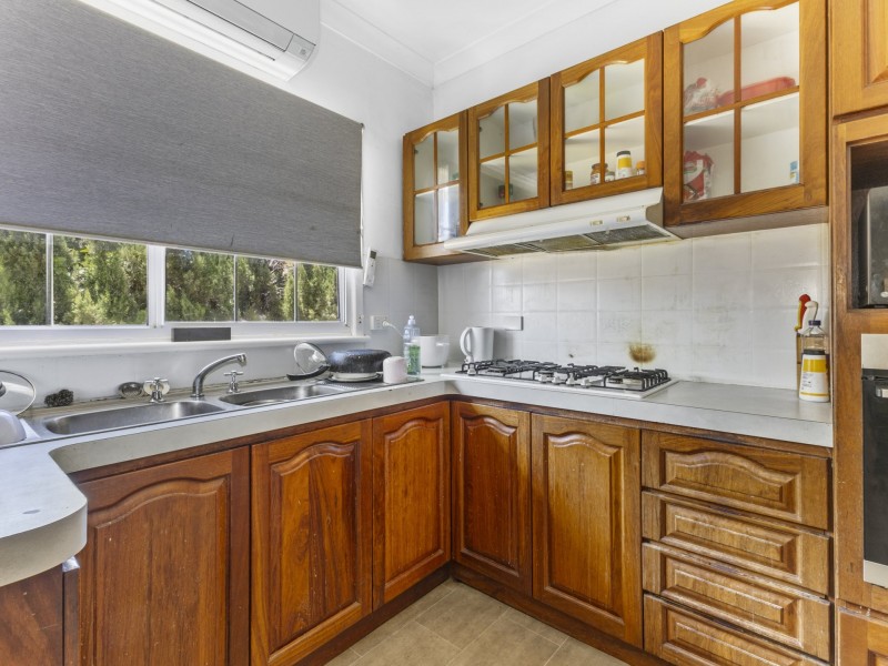 21 Third Street, Harvey WA 6220