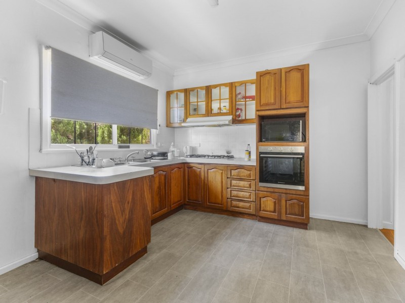 21 Third Street, Harvey WA 6220