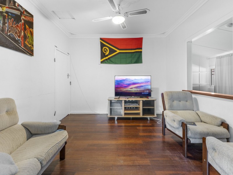 21 Third Street, Harvey WA 6220