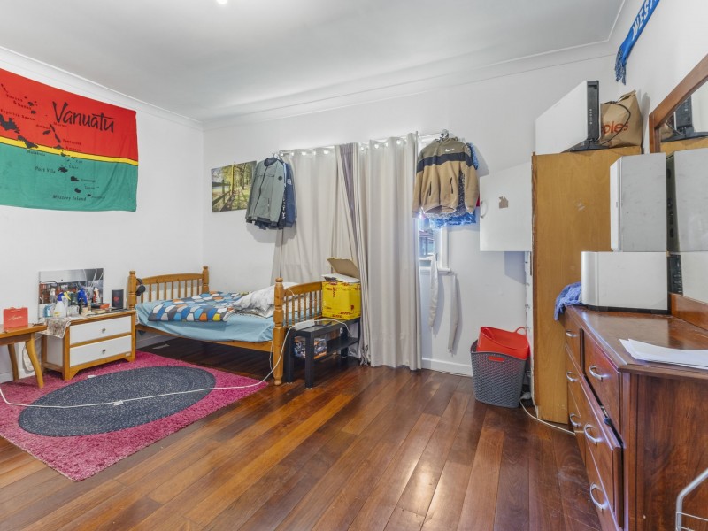 21 Third Street, Harvey WA 6220