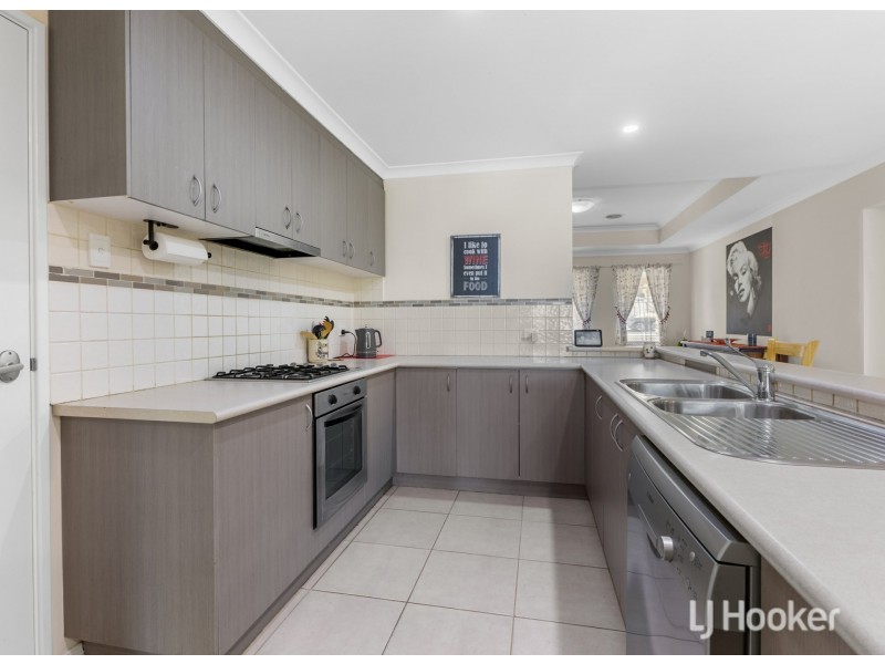 24 Whistler Way, Harvey WA 6220