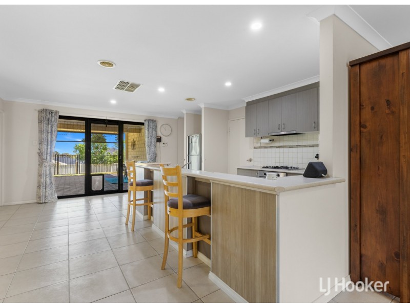 24 Whistler Way, Harvey WA 6220