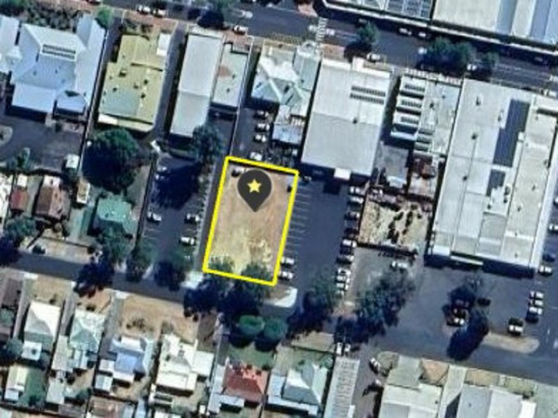 16 Newell Street, Harvey WA 6220