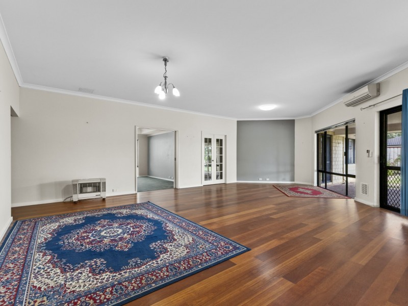 6 Whistler Way, Harvey WA 6220