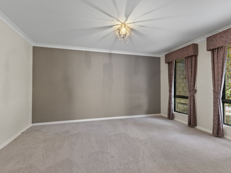 6 Whistler Way, Harvey WA 6220