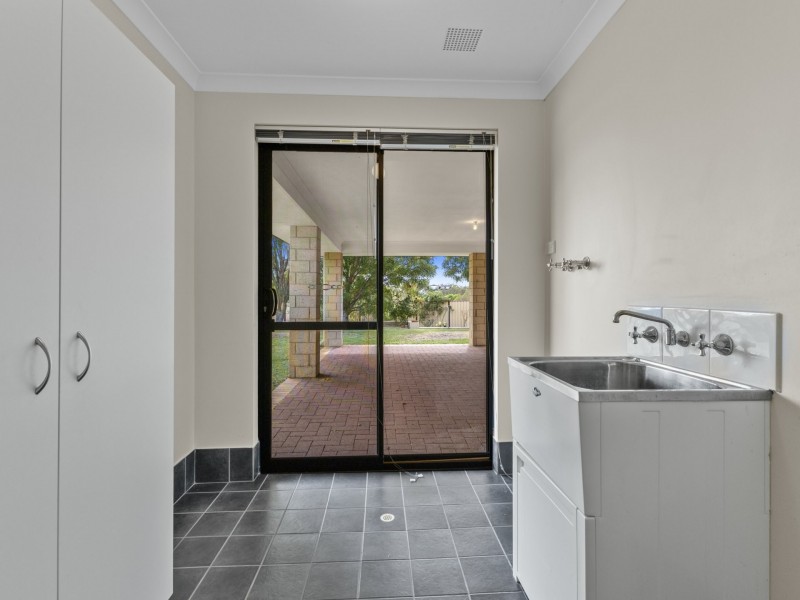 6 Whistler Way, Harvey WA 6220