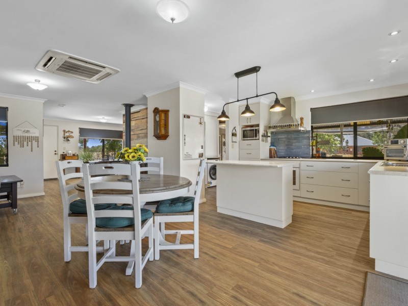 269 Hocart Road, Wokalup WA 6221
